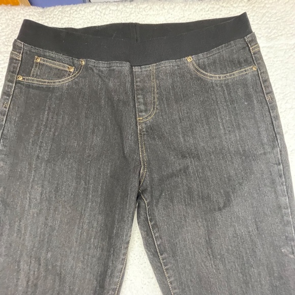 Women’s 16 K.Jordon Black Jeans - Picture 3 of 13